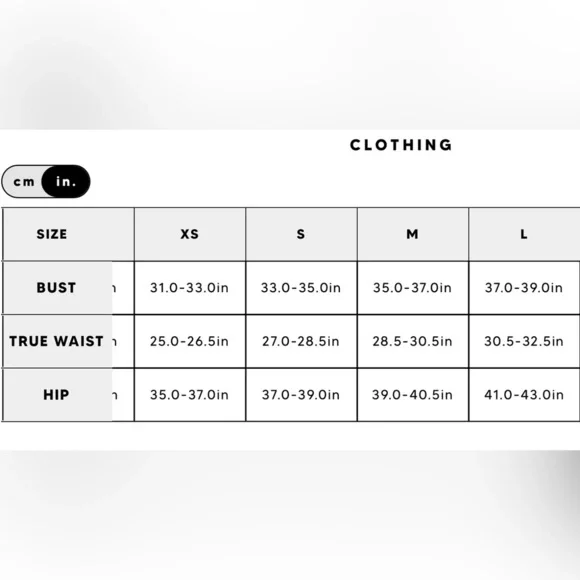 White Fox Boutique Gemini Off the Shoulder Crop - Picture 7 of 7